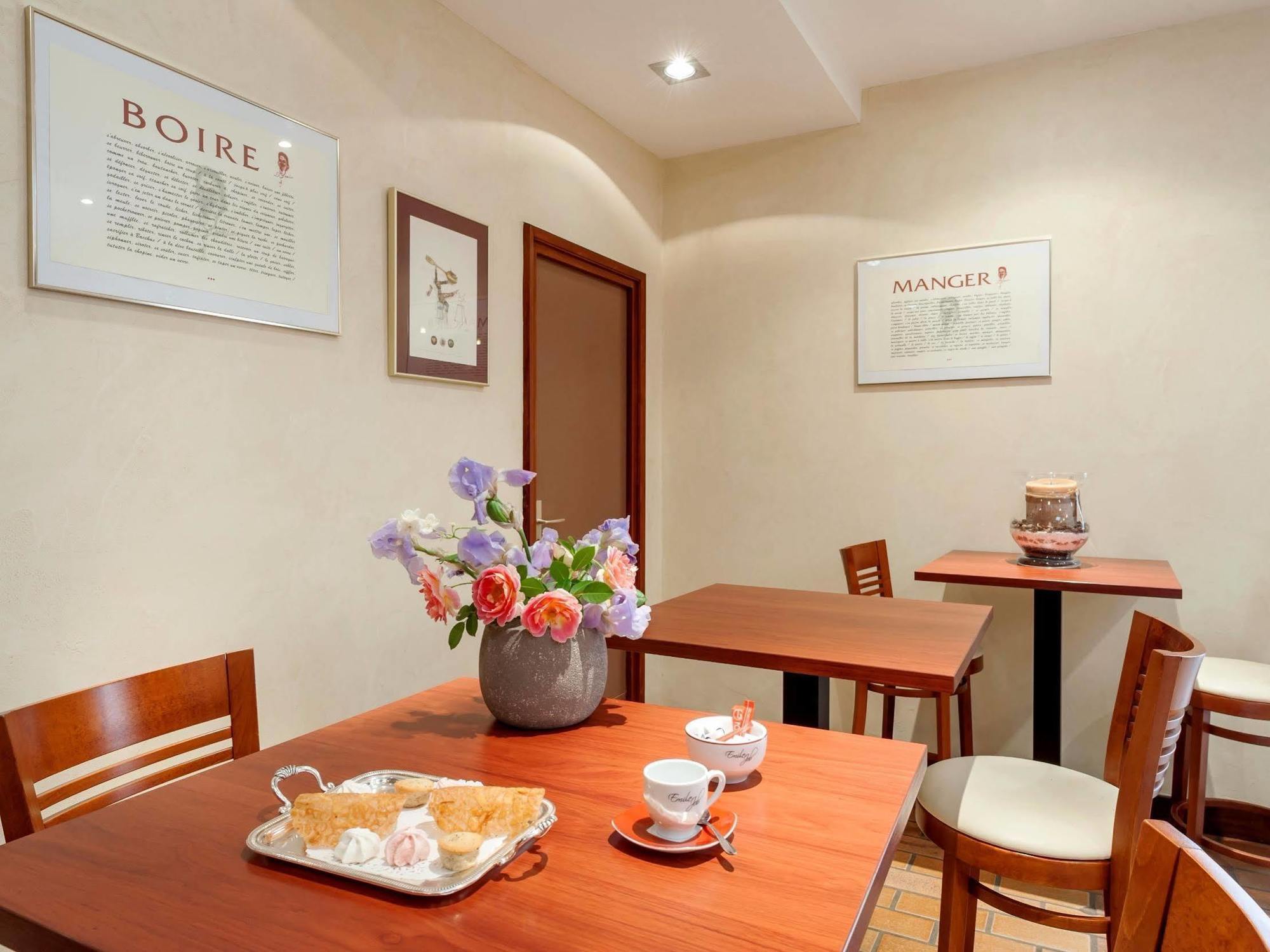 Hotel Restaurant Emile Job Montmerle-sur-Saone Dış mekan fotoğraf
